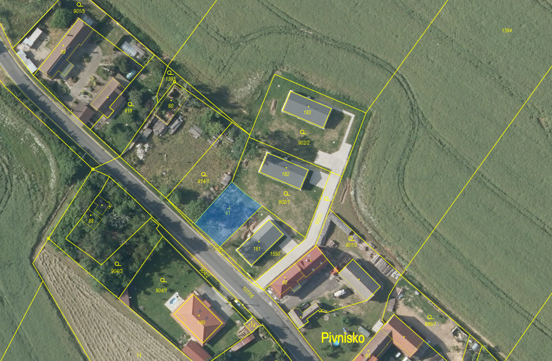 Stavební pozemek Pivnisko